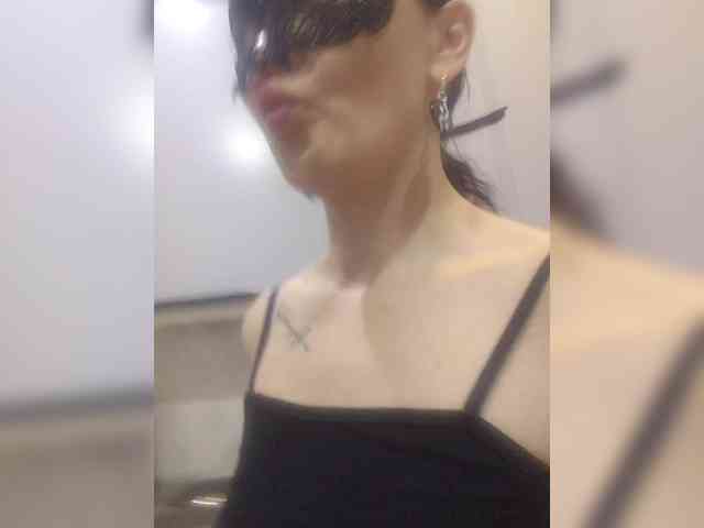 Poshlyyy webcam