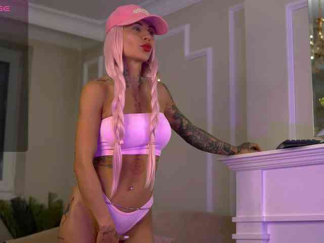 DiamondEve webcam