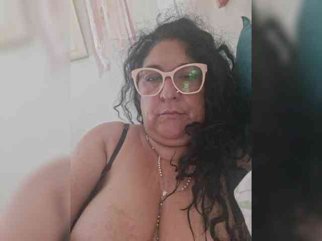 Caritovivi Live Webcam on BongaCams