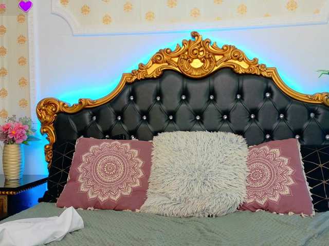 AleshaArabic's BongaCams show and profile