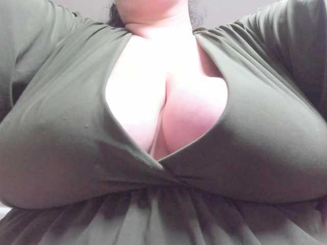 AleshaArabic's BongaCams show and profile