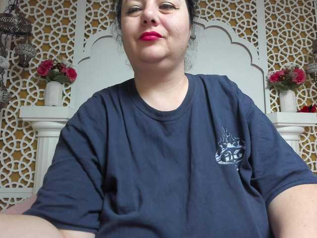 AleshaArabic's BongaCams show and profile