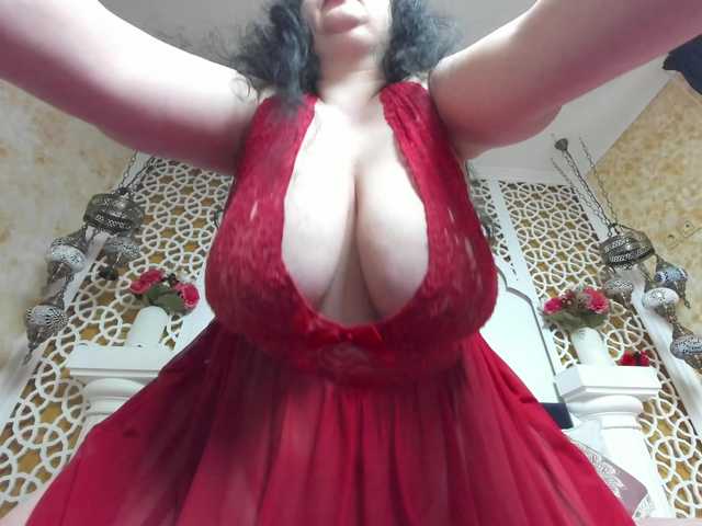 AleshaArabic's BongaCams show and profile