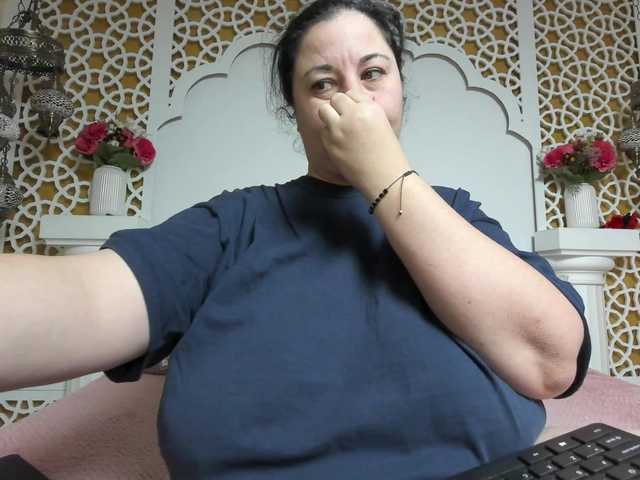 AleshaArabic's BongaCams show and profile