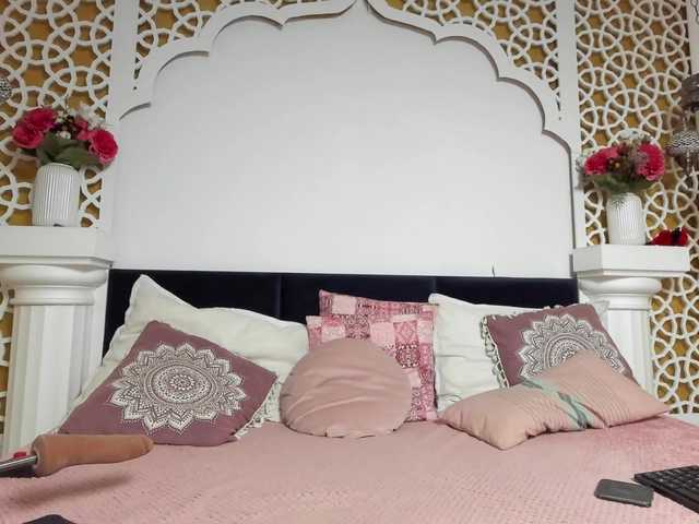 AleshaArabic's BongaCams show and profile