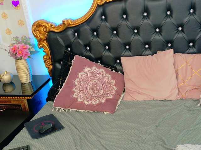 AleshaArabic's BongaCams show and profile