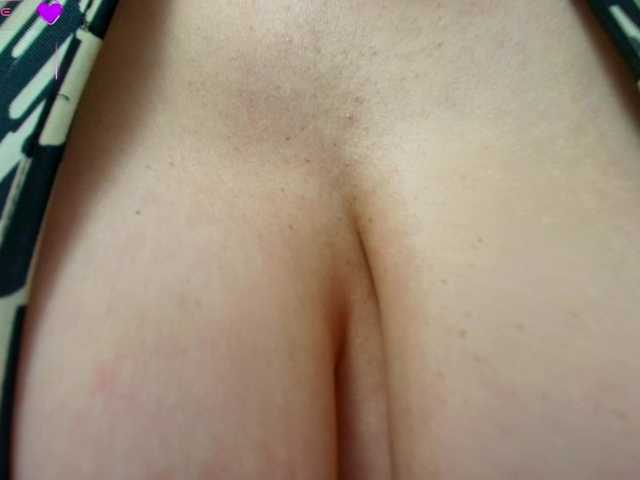 AleshaArabic live cam profile