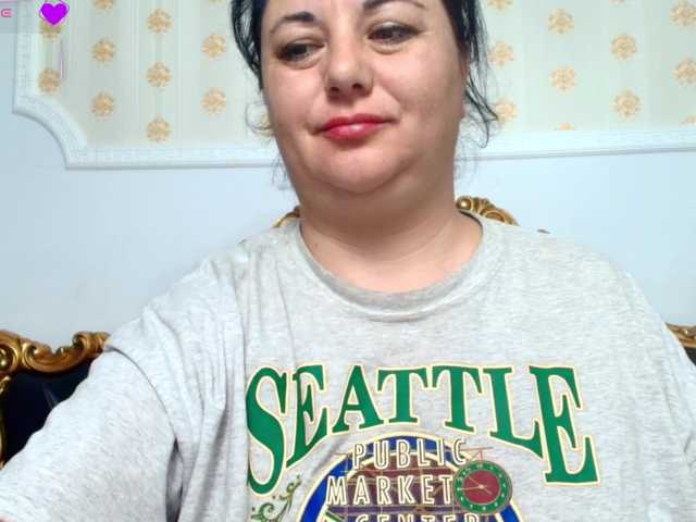 AleshaArabic's BongaCams show and profile