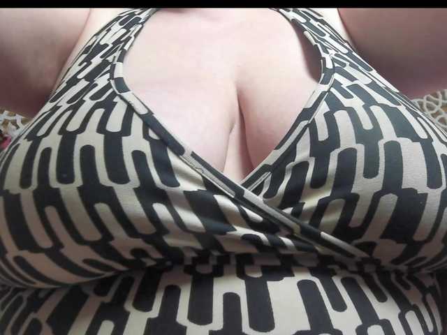 AleshaArabic's BongaCams show and profile