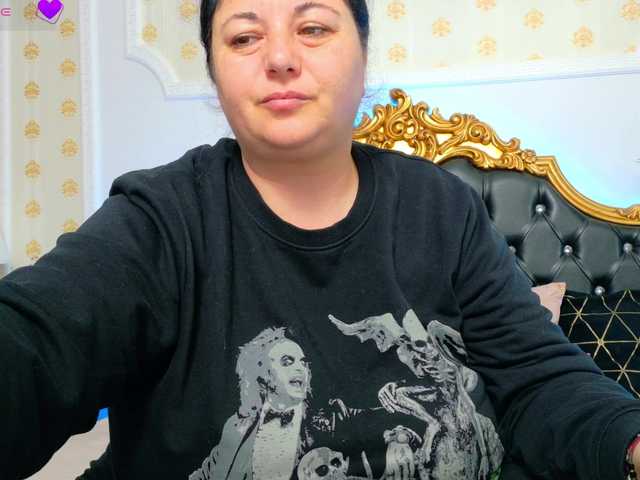 AleshaArabic's BongaCams show and profile