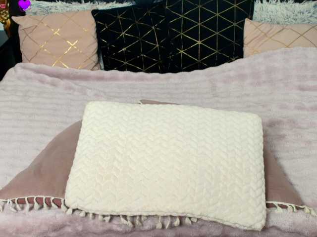 AleshaArabic's BongaCams show and profile