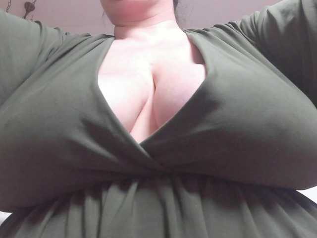 AleshaArabic's BongaCams show and profile