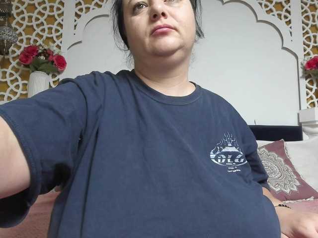 AleshaArabic's BongaCams show and profile