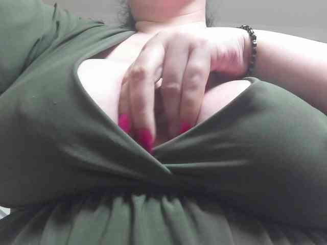 AleshaArabic Live Webcam on BongaCams