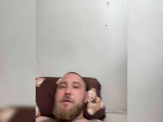 Tvoymichka Live Webcam on BongaCams