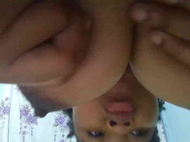 Angelinac Live Webcam on BongaCams
