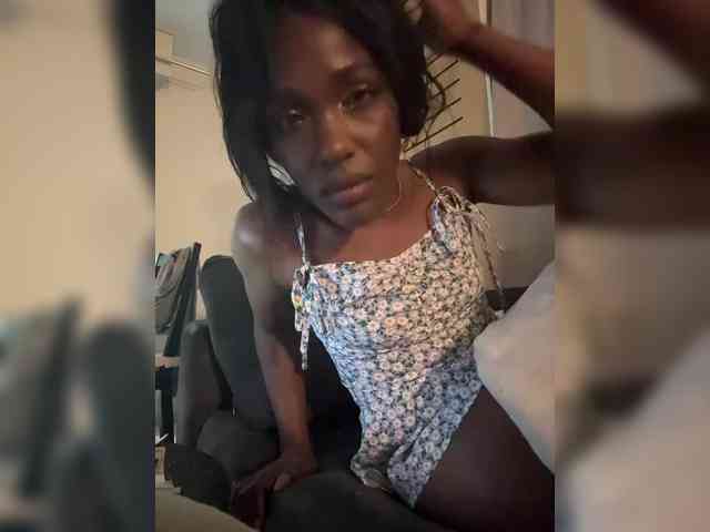 GoddesShantyLili webcam