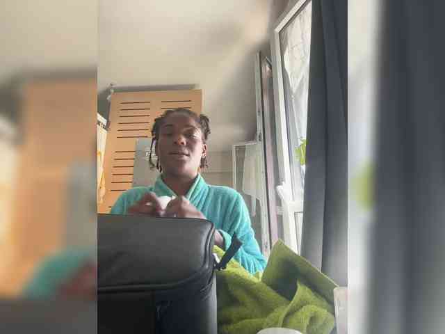 GoddesShantyLili webcam