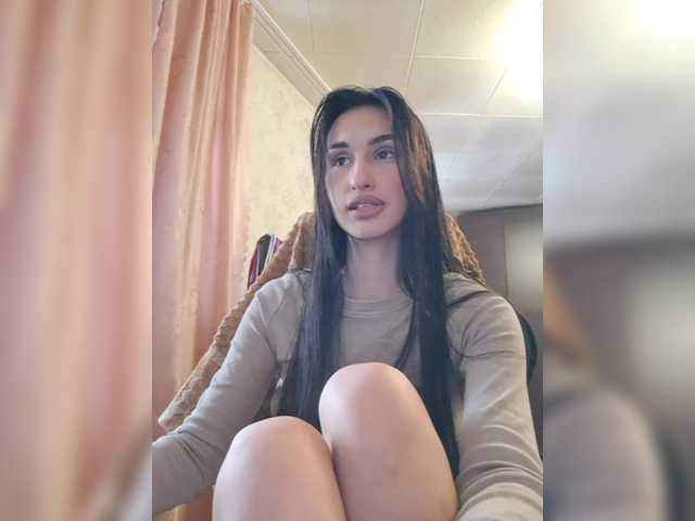 ConnieSmile's BongaCams show and profile