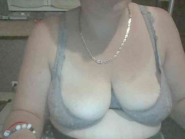 SexyGrosSeins00 webcam