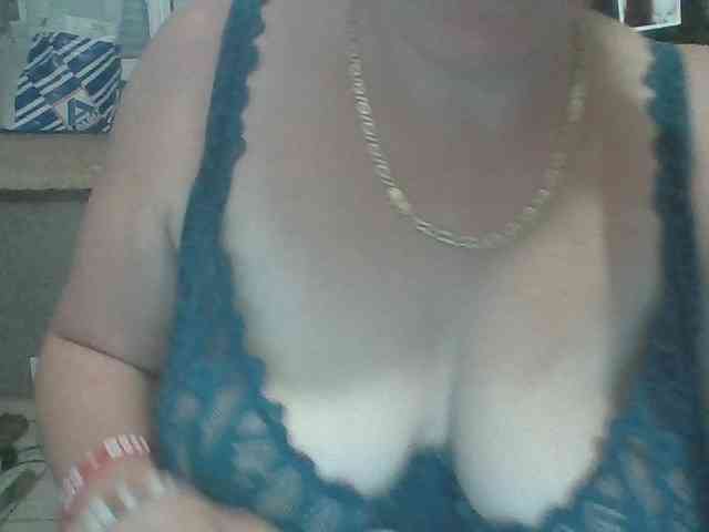 SexyGrosSeins00 webcam