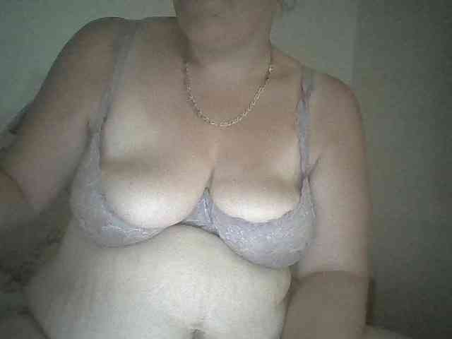 SexyGrosSeins00 webcam