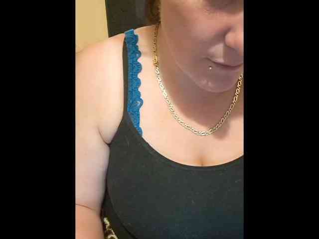 SexyGrosSeins00 webcam