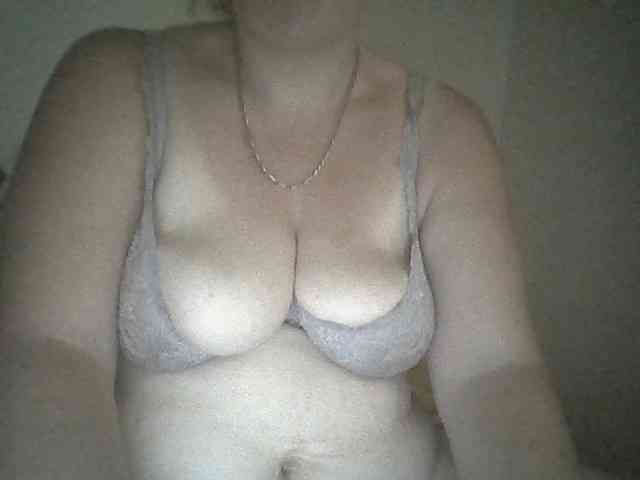 SexyGrosSeins00 webcam