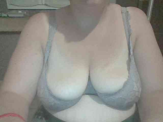 SexyGrosSeins00 webcam