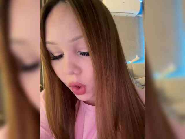 MYHOMORRIK webcam