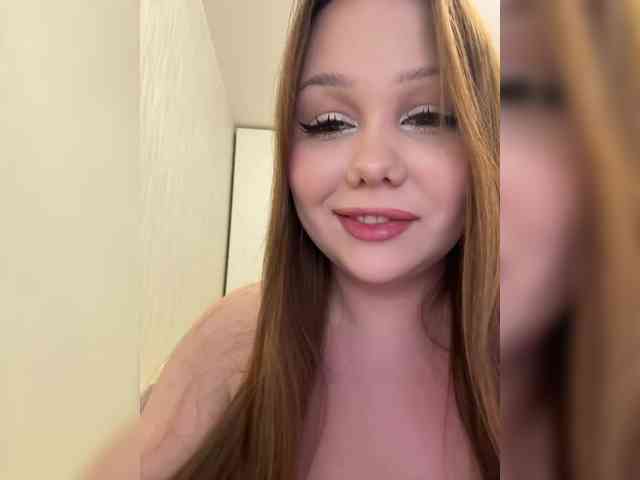 MYHOMORRIK webcam