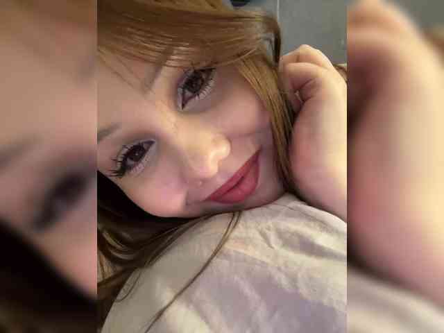 MYHOMORRIK webcam