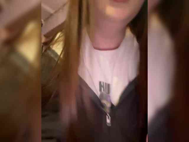 MYHOMORRIK webcam