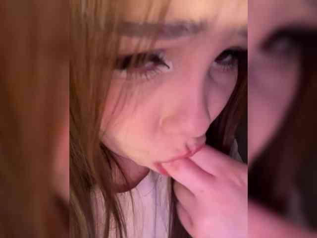 MYHOMORRIK webcam