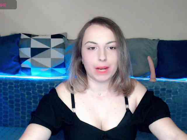NelleVanile webcam