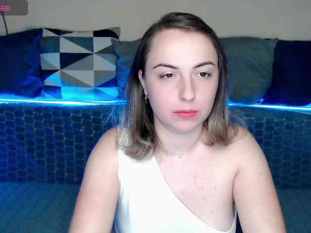 NelleVanile webcam