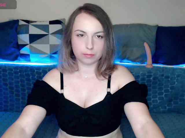 NelleVanile webcam
