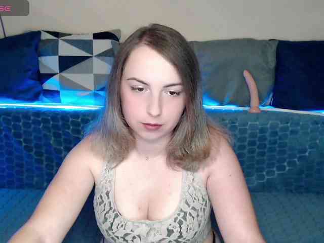NelleVanile webcam