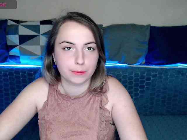 NelleVanile webcam