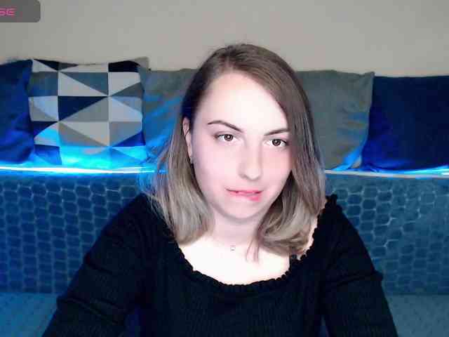 NelleVanile webcam