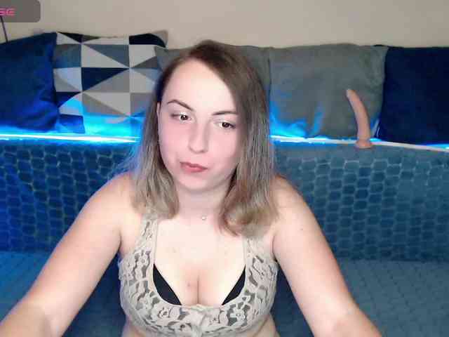 NelleVanile webcam