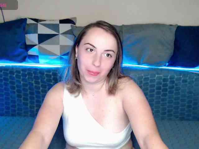 NelleVanile webcam