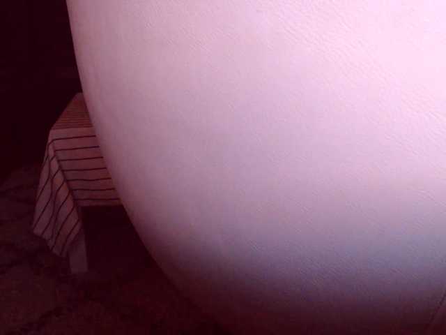 Camille18's BongaCams show and profile