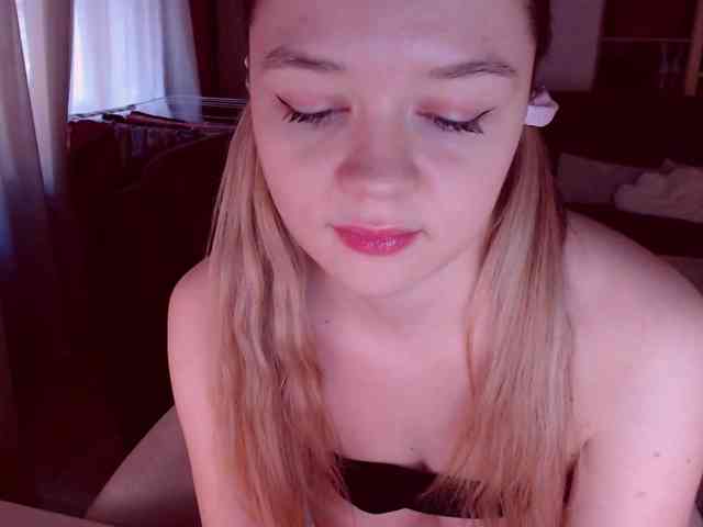 Camille18 webcam