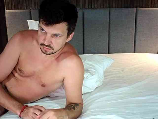Hotcouplee23 webcam