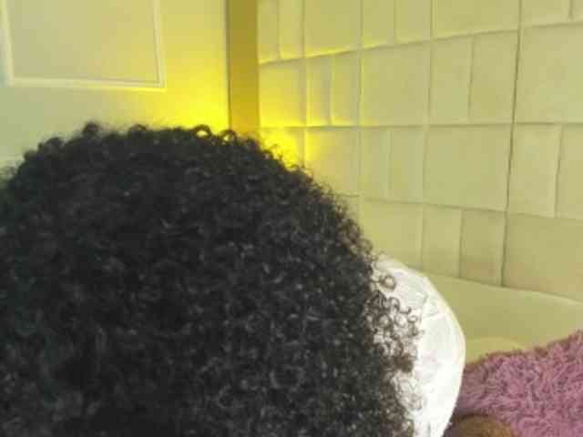 OhrianaGibson webcam