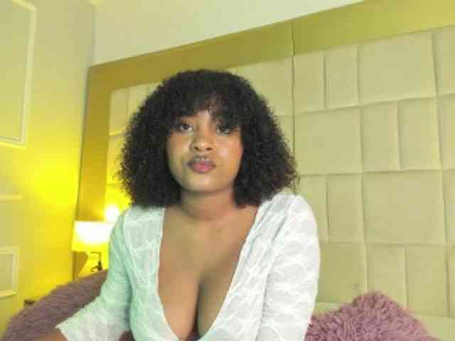 OhrianaGibson webcam