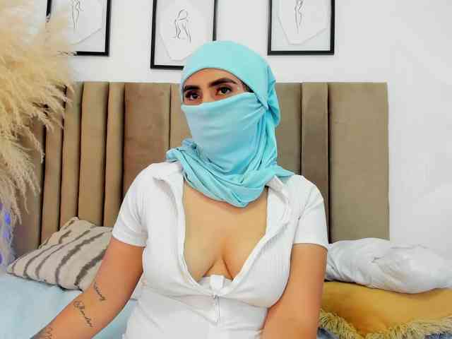 aamira Live Webcam on BongaCams aamira Live Webcam on BongaCams
