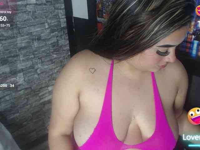 shirley-18 webcam