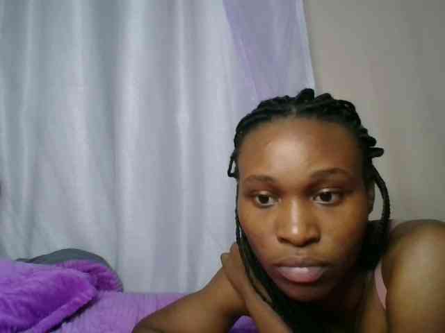 cute-tasha webcam